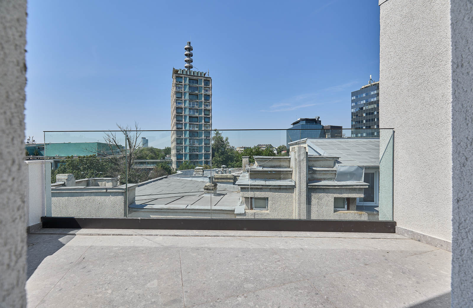 Detaliu arhitectural, vedere laterală – Rosenthal House, București